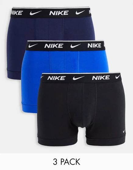 Хлопковые эластичные плавки Nike из 3-х комплектов черного/ темно-синего / синего цвета.