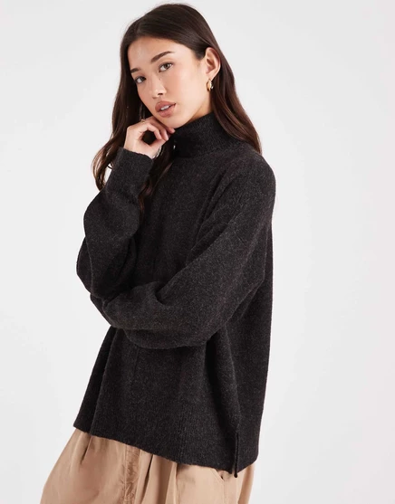 Вязаный свитер Vero Moda с круглым вырезом и объемным рукавом цвета шоколадного меланжа chocolate torte