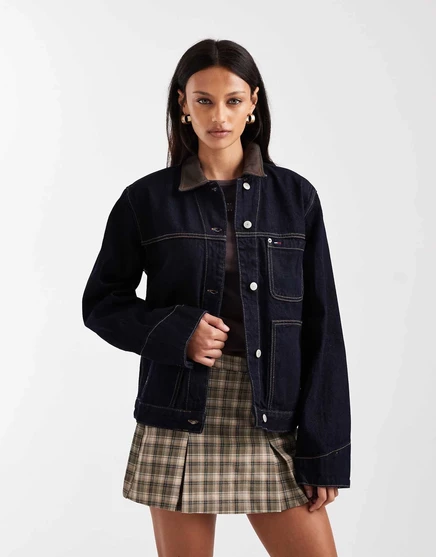 Женская куртка Tommy Jeans с контрастным воротником, деним