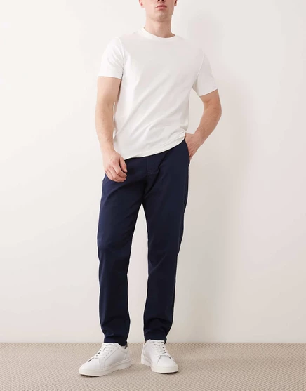 Зауженные брюки-чиносы ASOS DESIGN темно-синего цвета