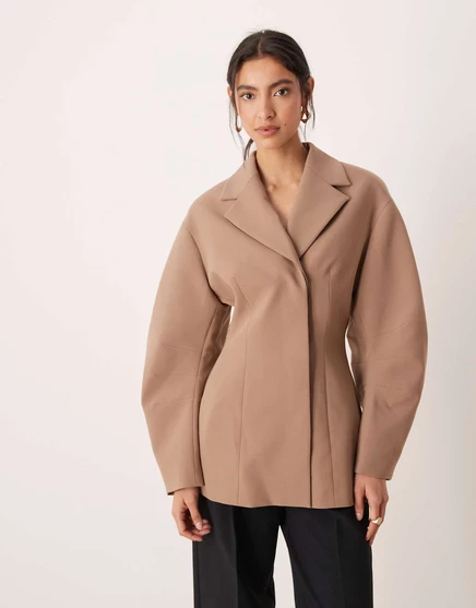Куртка ASOS DESIGN с воротником и затянутым поясом, цвет мокко   mocha