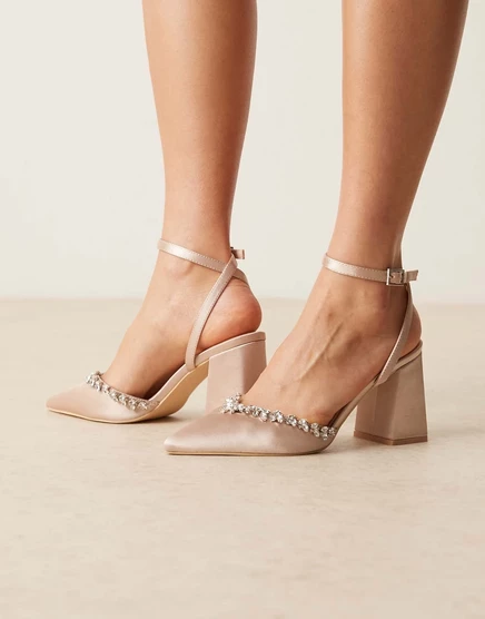 Свадебные туфли Rubinaa на массивном каблуке blush satin