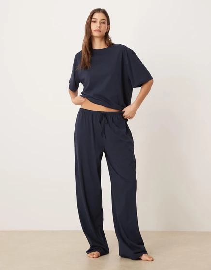 ДИЗАЙНЕРСКИЕ пижамные брюки ASOS из хлопка темно-синего цвета в сочетании с другими моделями navy