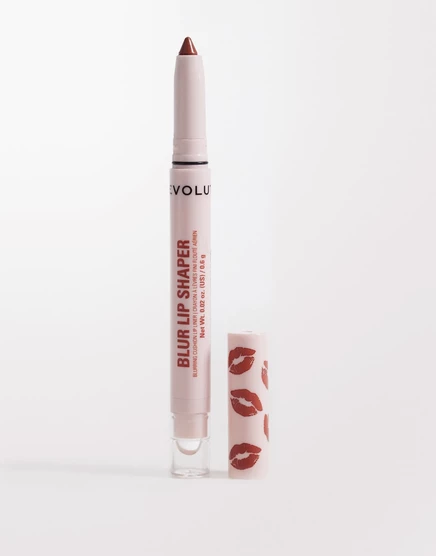Женский карандаш для губ Revolution Blur Lip Shaper, карамельный
