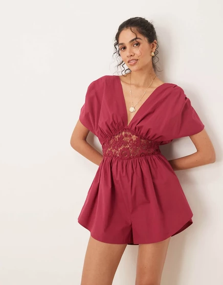 ДИЗАЙНЕРСКИЙ комбинезон ASOS с V-образным вырезом и кружевной талией бордового цвета burgundy