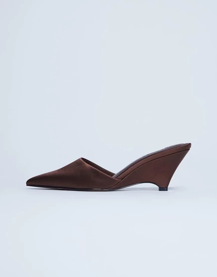 Туфли на танкетке Topshop Annie с закрытым носком шоколадного цвета chocolate