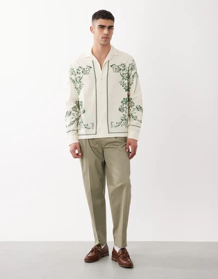 Непринужденная рубашка ASOS DESIGN из льна с цветочным принтом по всему телу белого цвета white