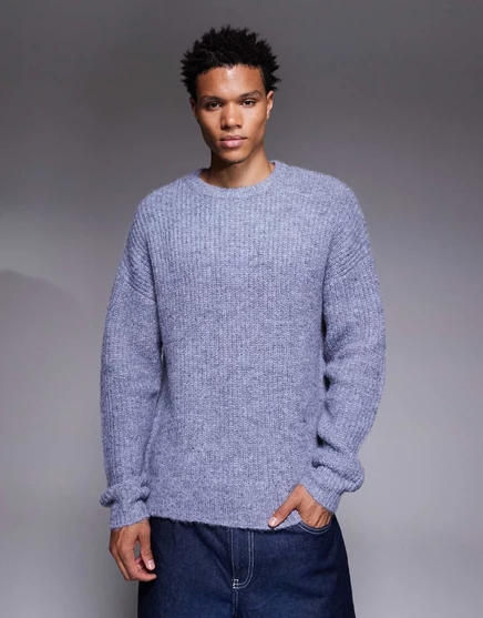 Вязаный свитер с круглым вырезом свободного кроя от ASOS DESIGN синего цвета blue