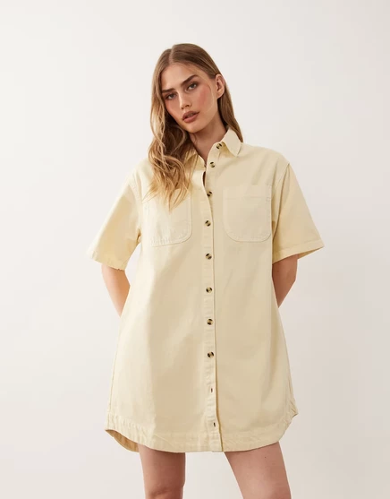 Женское джинсовое рубашечное платье ASOS Design коробчатого кроя, слоновая кость