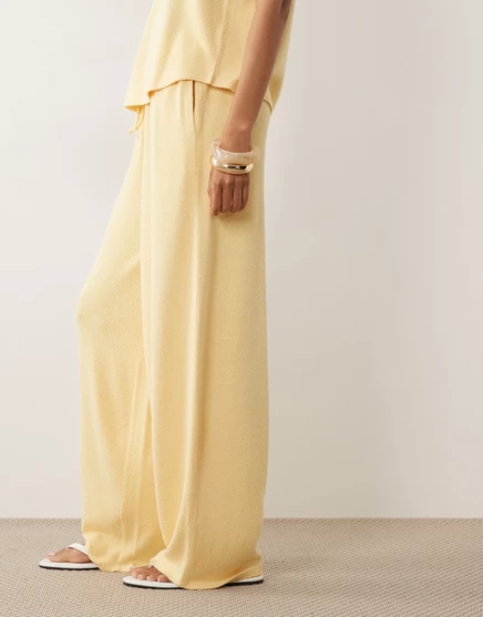 Женские брюки ASOS Design вязаные широкие, кремовые
