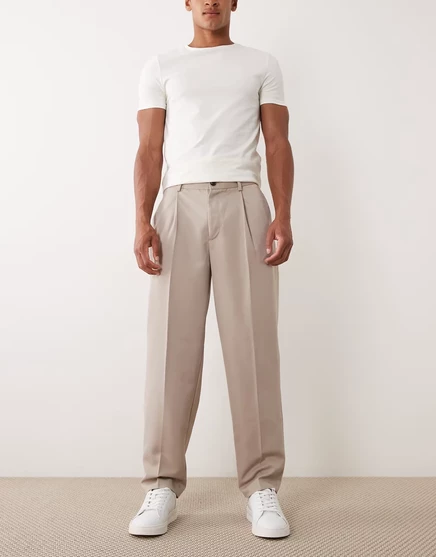 Мужские брюки ASOS Design плиссированные зауженные, песочные