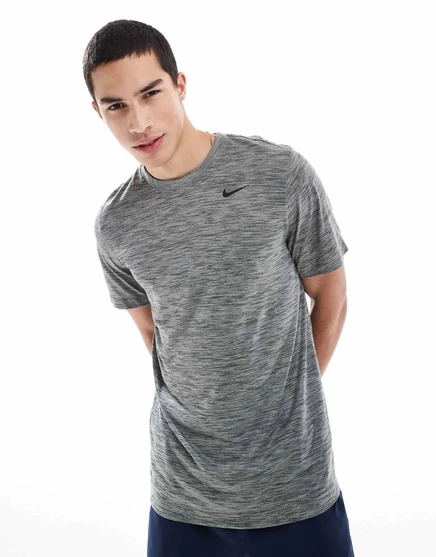 Футболка Nike Training Reset из серого вереска gray