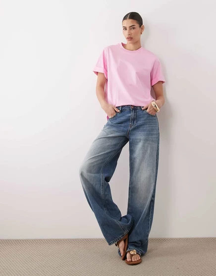 ДИЗАЙНЕРСКАЯ футболка оверсайз с закатанными рукавами ASOS DESIGN пастельно-розового цвета
