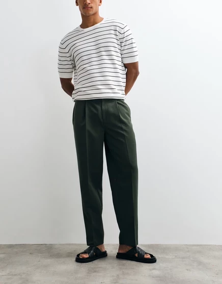 Мужские брюки ASOS Design с защипами, объемные, зауженные, оливково-зеленые
