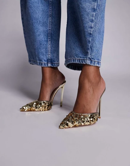 Золотистые шлепанцы Simmi London Agathia на высоком каблуке с блестками gold sequin