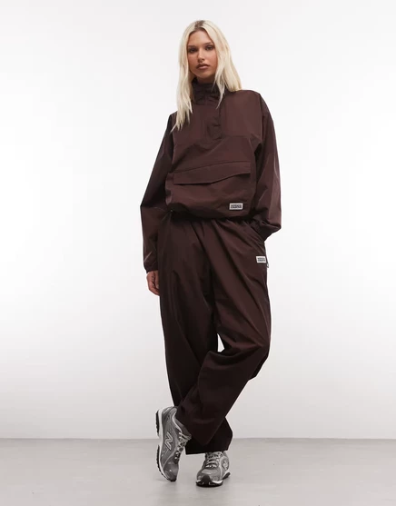 Женская нейлоновая ветровка asos weekend collective, шоколадная