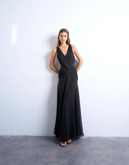 Праздничное платье Topshop с глубоким декольте и прозрачными вставками черного цвета black