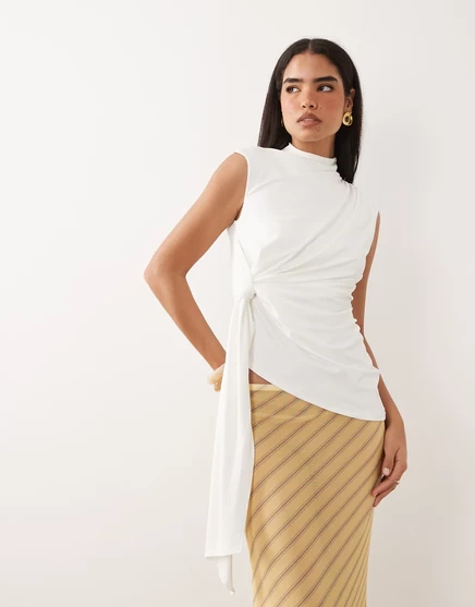 Женский топ ASOS Design с воротом и завязкой, кремовый