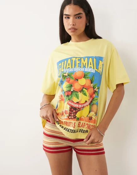 Женская футболка ASOS Design оверсайз с винтажным принтом, желтая
