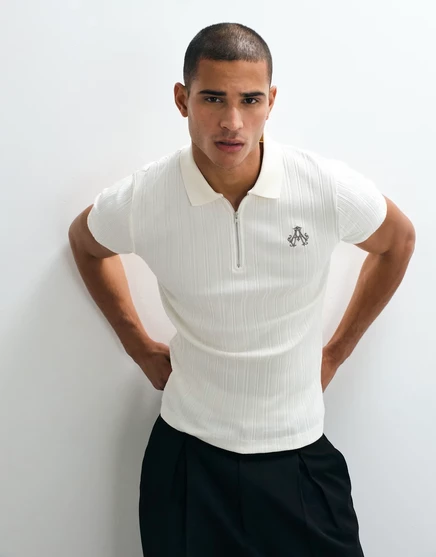Мужское поло ASOS Design Muscle с вышивкой, кремовое
