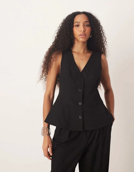 Облегающий жилет ASOS DESIGN черного цвета, сшитый по индивидуальному заказу black