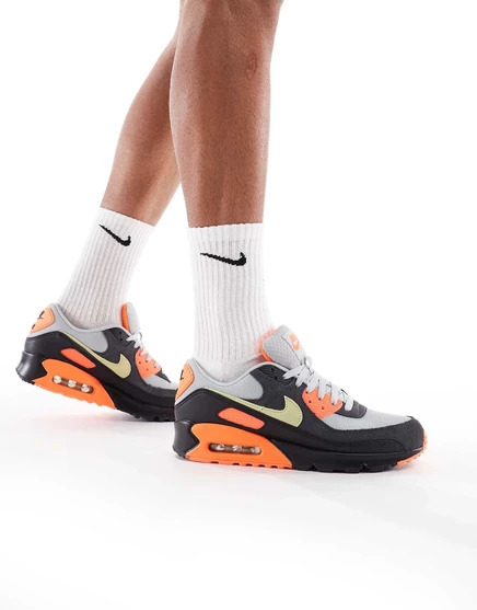 Кроссовки Nike Air Max 90 серого, черного и оранжевого цветов gray