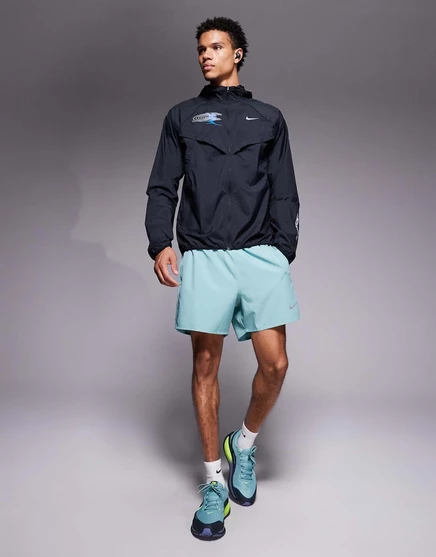Шорты Nike Running Challenger Dri-FIT длиной 5 дюймов зеленого цвета gray