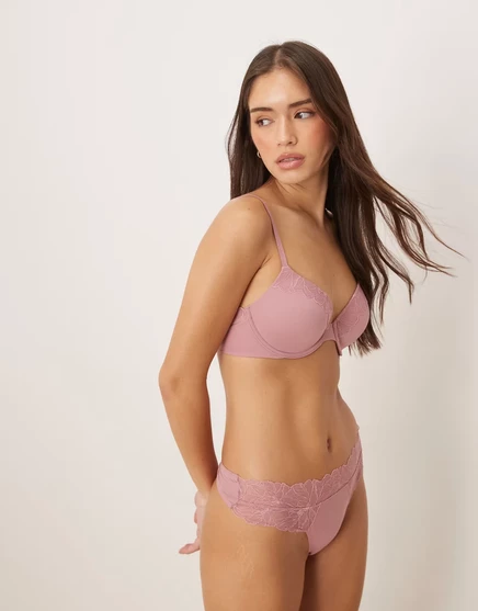 Женский бюстгальтер Calvin Klein с кружевом, светло-сиреневый