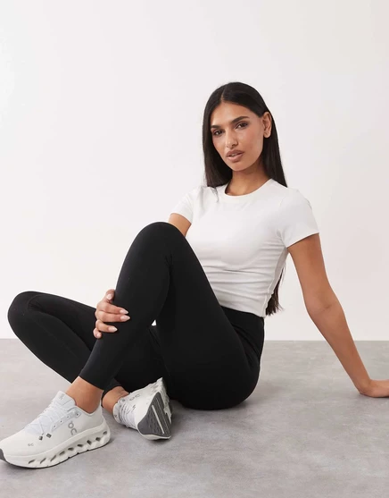 4505 Спортивные леггинсы Hourglass Icon active bum sculpt с высокой талией и внутренним карманом черного цвета