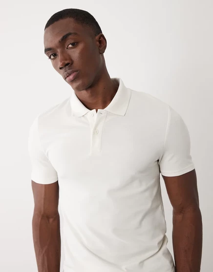 Мужское поло ASOS Design Essentials muscle пике, кремовое
