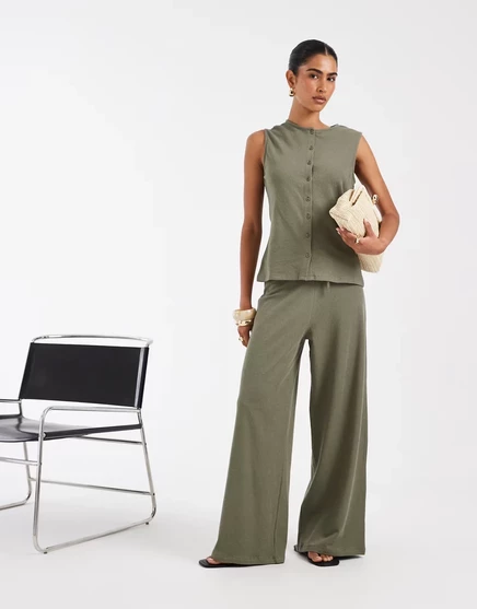 Женские широкие брюки ASOS Design текстурированные, хаки