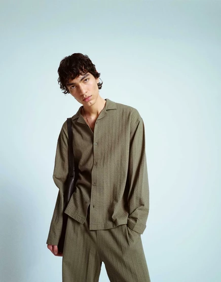 Трикотажная рубашка свободного покроя Topman с длинным рукавом и застежкой-молнией на пуговицы зеленого цвета хаки khaki