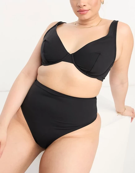 Черный разглаживающий бюстгальтер на косточках ASOS DESIGN Curve Marina black