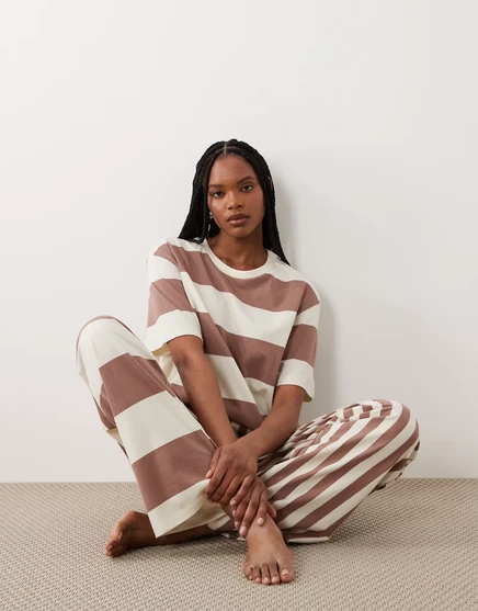 Женская пижама Asos Tall, кремово-коричневая полоска
