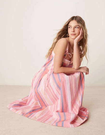 Розовое полосатое платье-солнце с заниженной талией Free People primavera strawberry combo