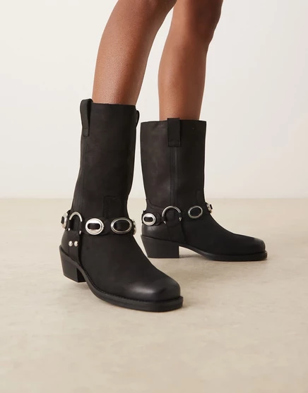 Ботфорты ASOS DESIGN Chase leather boho harness из черного нубука black nubuck