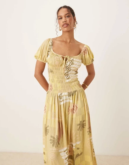 Чайное платье миди с пышными рукавами и гофрированной талией от ASOS DESIGN milkmaid с пастельным принтом в виде открытки abstract postcard