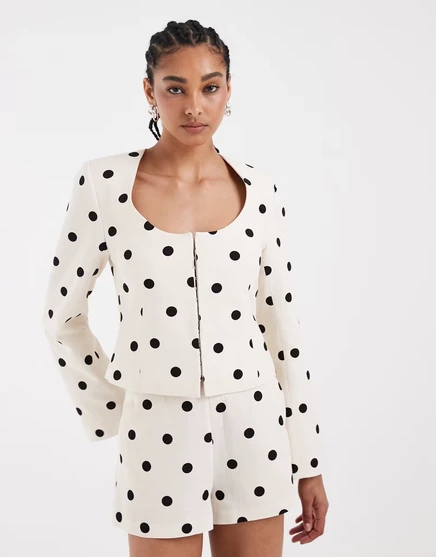 Женский пиджак ASOS Design леноподобный в белый горох