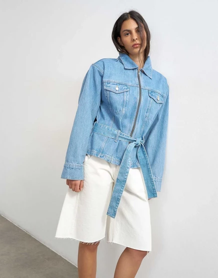 Женская джинсовая куртка TopShop с подплечниками, отбеленная