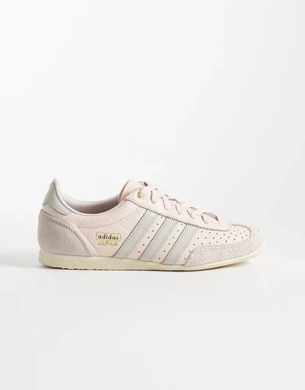 кроссовки adidas Originals Japan в нежно-розовом и серо-розовом цветах