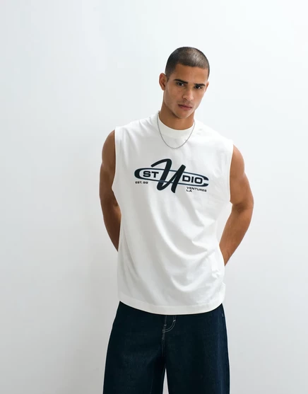 Мужская майка ASOS Design свободного кроя с принтом, кремовая