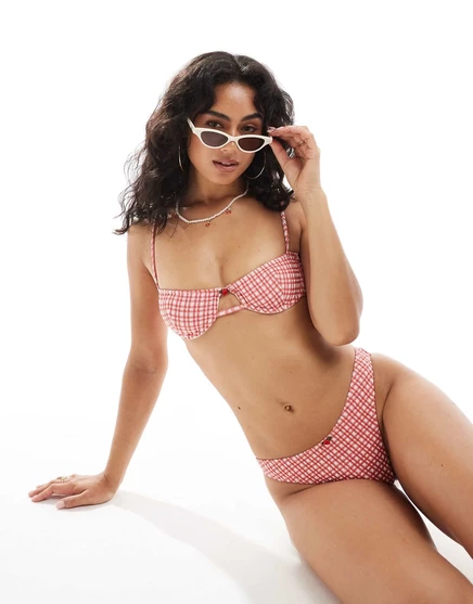 Топ-бикини Rosalie balcony от ASOS DESIGN с принтом в клетку и бутонами роз red check