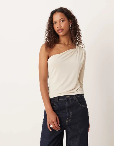 Топ с длинными рукавами и скрученными плечами ASOS DESIGN из модала кремового цвета white