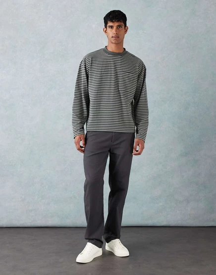 ДИЗАЙНЕРСКИЕ прямые брюки-чиносы ASOS цвета древесного угля charcoal