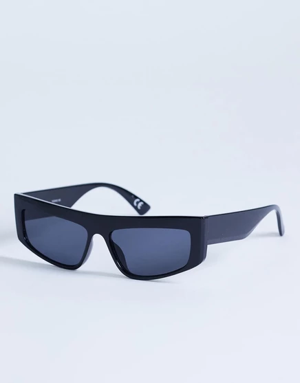 Большие солнцезащитные очки Topshop Malta visor черного цвета