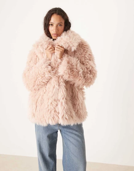 Дизайнерская дубленка ASOS из искусственного меха пыльно-розового цвета pink