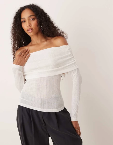 Топ-бардо с длинным рукавом в тонкую полоску от ASOS DESIGN цвета слоновой кости ivory