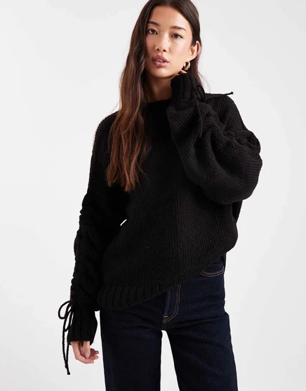 ДИЗАЙНЕРСКИЙ свитер ASOS с рюшами и завязками на рукавах черного цвета black