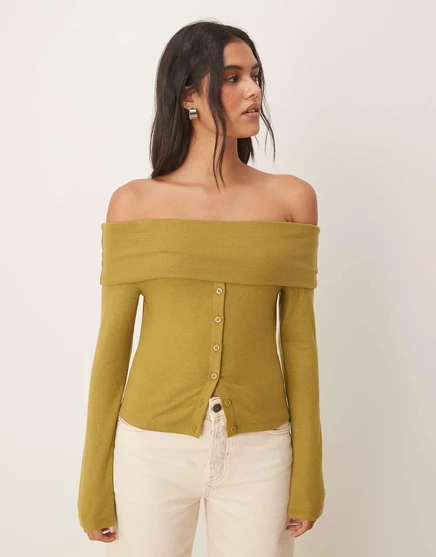 Топ с открытыми плечами и пуговицами оливкового цвета от ASOS DESIGN olive