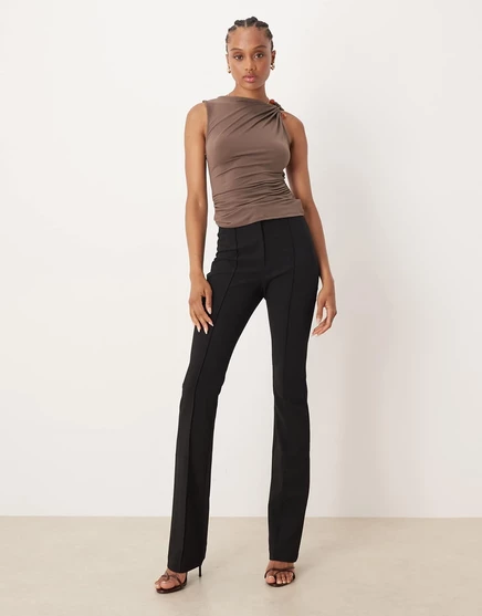 Высокие расклешенные брюки от ASOS DESIGN черного цвета, сшитые на заказ black